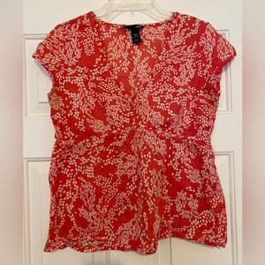 H&M RED FLORAL TOP- US 8